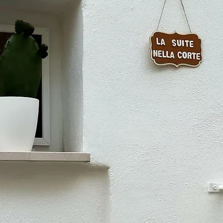 La Nella Corte * Monopoli